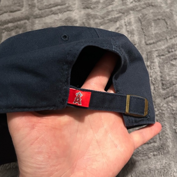 Los Angeles Angels Hat - Picture 2 of 4